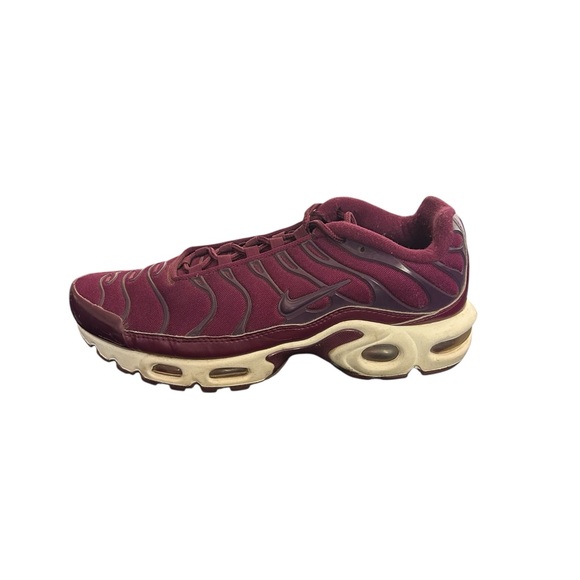 Nike Women’s Air Max Plus TN SE AV912-600 Team Red Shoes Sneakers Size 7.5 - Picture 8 of 12